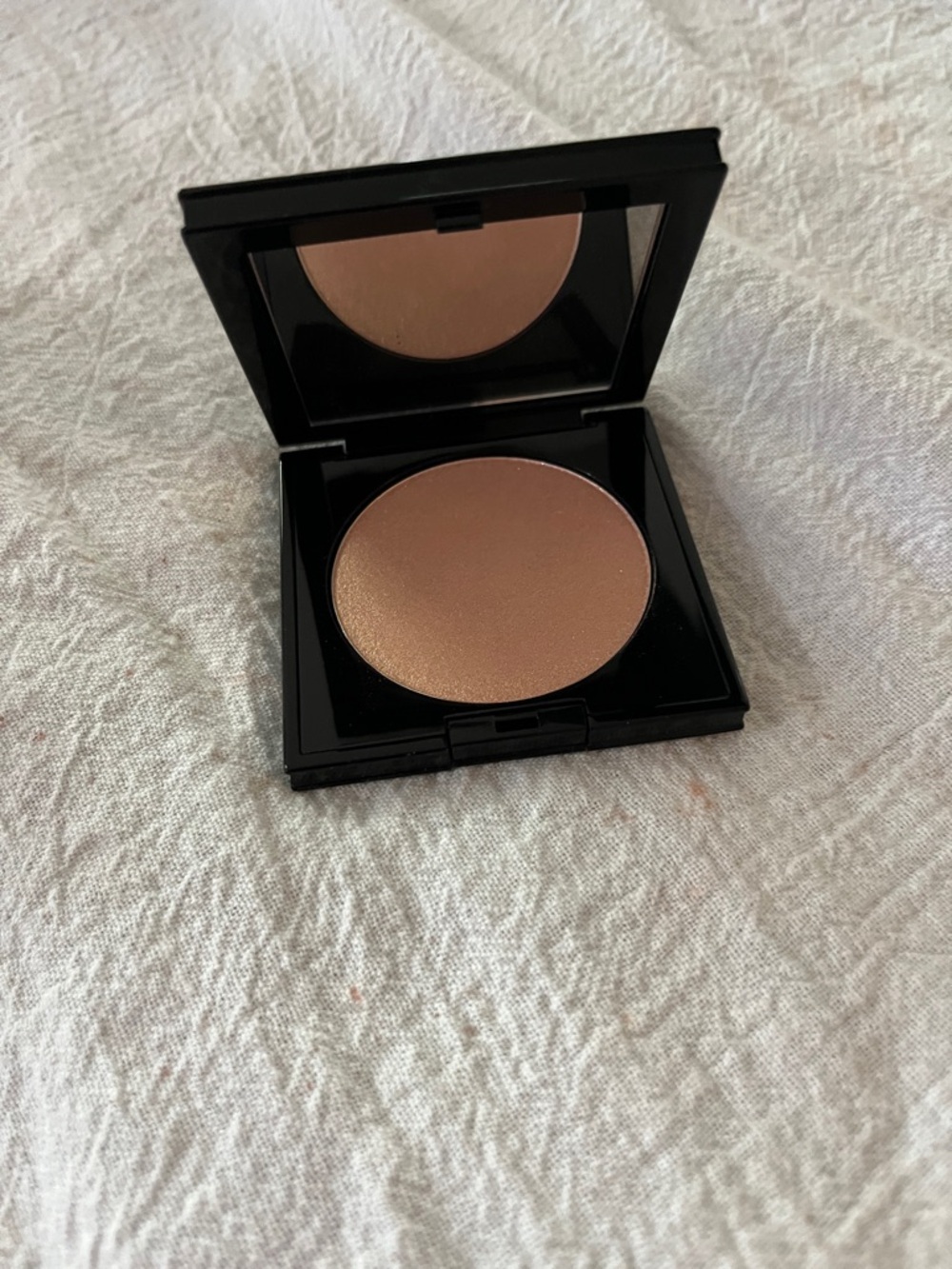 Pat McGrath Divine Glow Highlighter Palette - Venus Nectar - Picture 3 of 6